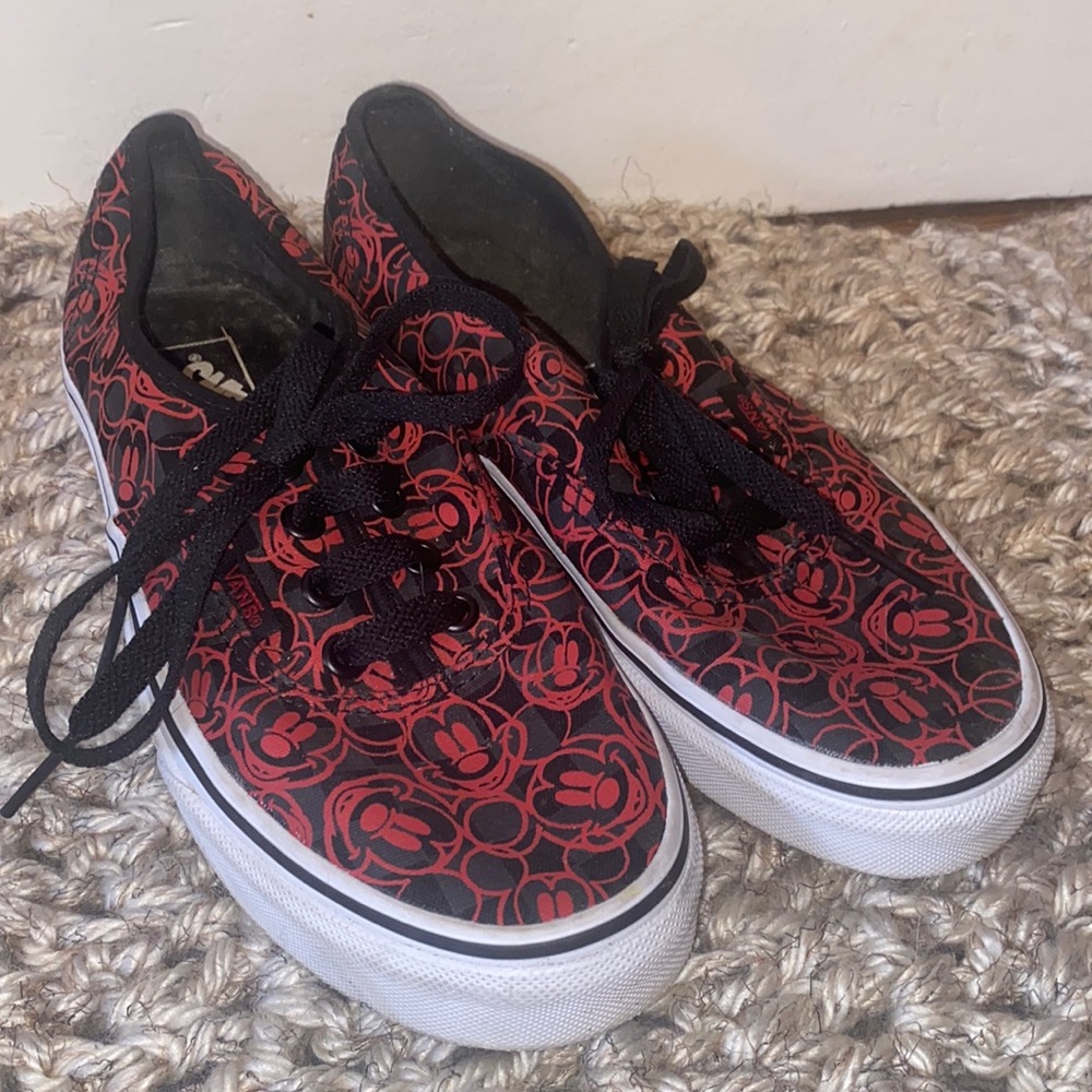 Vans Mickey Mouse Disney limited edition lace up sneakers